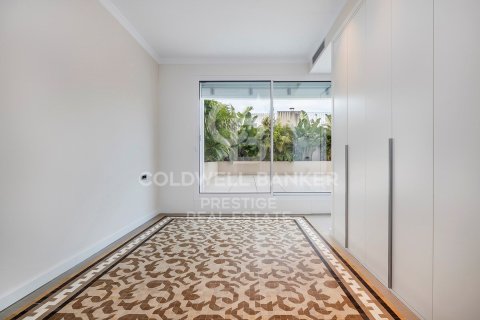 Penthouse for sale in Barcelona, Spain 3 bedrooms, 273 sq.m. No. 159452 - photo 9