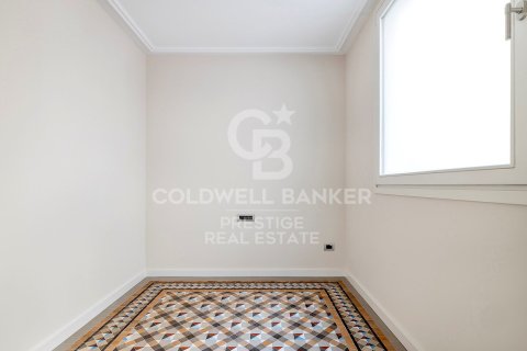 Apartment à vendre à Barcelona, Espagne, 3 chambres, 184 m2 No. 159450 - photo 26