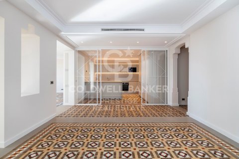 Продажа квартиры в Барселона, Испания 3 спальни, 184м2 №159450 - фото 9