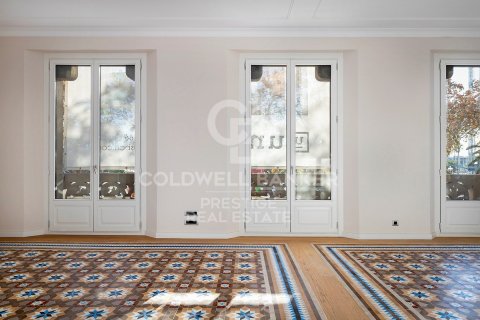 Wohnung zum Verkauf in Barcelona, Spanien 3 Schlafzimmer, 183 m2 Nr. 159451 - Foto 9