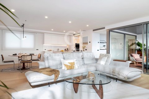 Penthouse for sale in Barcelona, Spain 4 bedrooms, 185 sq.m. No. 159446 - photo 4