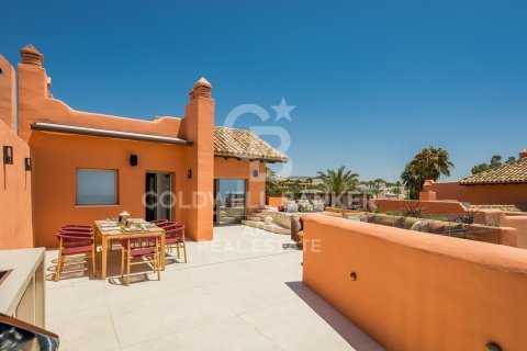 Kattohuoneisto myytävänä Marbella, Malaga, Espanja, 4 makuuhuonetta, 242 m2 No. 159447 - kuva 8