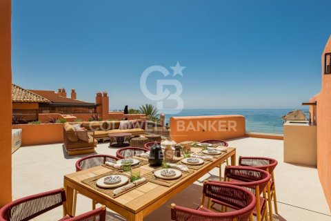 Kattohuoneisto myytävänä Marbella, Malaga, Espanja, 4 makuuhuonetta, 242 m2 No. 159447 - kuva 9