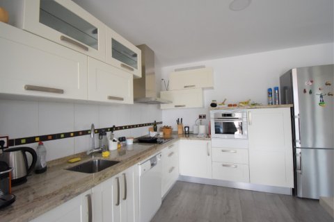 Villa for sale in Pinar De Campoverde, Alicante, Spain 4 bedrooms, 150 sq.m. No. 145574 - photo 8