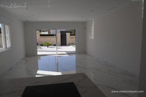 Villa en venta en La Romana, Alicante, España 3 dormitorios, 135 m2 No. 140203 - foto 5