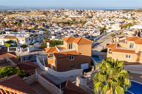 Villa for sale Ciudad Quesada, Alicante, Spain 4 bedrooms, 199 sq.m. No. 135366 - photo 7