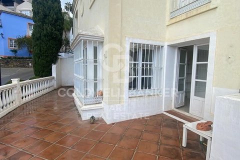 Radhus till salu i Benahavis, Malaga, Spanien 3 sovrum, 133 kvm. Nr. 159444 - foto 10