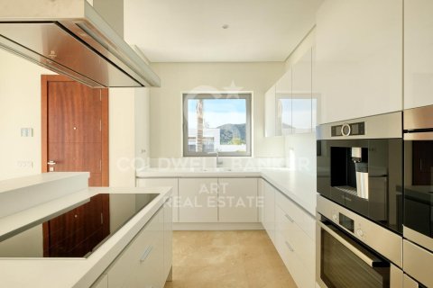 Villa for sale in Benahavis, Malaga, Spain 4 bedrooms, 289 sq.m. No. 159440 - photo 5