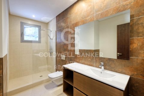 Villa for sale in Benahavis, Malaga, Spain 4 bedrooms, 289 sq.m. No. 159440 - photo 9