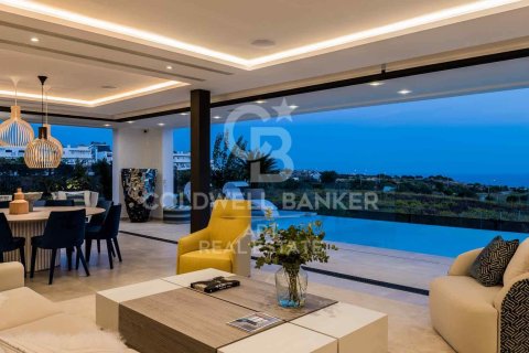 Villa for sale in Estepona, Malaga, Spain 5 bedrooms, 413 sq.m. No. 159442 - photo 5