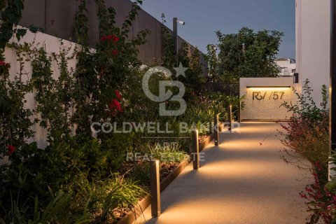 Villa for sale in Estepona, Malaga, Spain 5 bedrooms, 413 sq.m. No. 159442 - photo 3