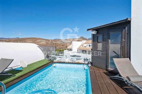 Penthouse w Benahavis, Malaga, Hiszpania 3 sypialnie, 231 mkw. nr 159445 – zdjęcie 1