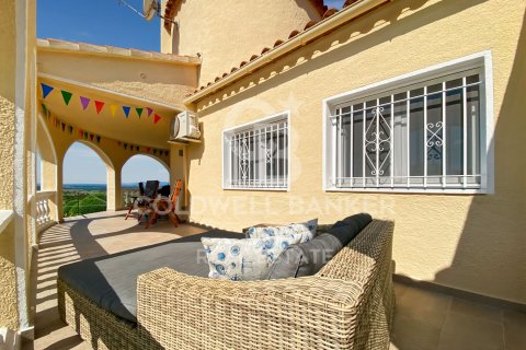House for sale in Palau-saverdera, Girona, Spain 3 bedrooms, 233 sq.m. No. 159439 - photo 17