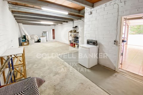 House for sale in Palau-saverdera, Girona, Spain 3 bedrooms, 233 sq.m. No. 159439 - photo 26