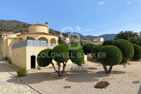 House for sale in Palau-saverdera, Girona, Spain 3 bedrooms, 233 sq.m. No. 159439 - photo 18