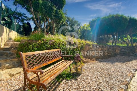 House for sale in Palau-saverdera, Girona, Spain 3 bedrooms, 233 sq.m. No. 159439 - photo 21