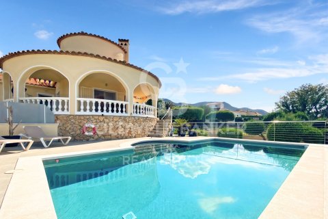 Дом в Палау-Савердера, Герона, Испания 3 спальни, 233м2 №159439