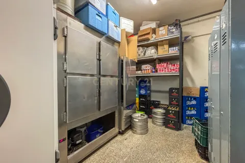 Commercial property for sale in Parets del Vallès, Barcelona, Spain 618 sq.m. No. 167144 - photo 25