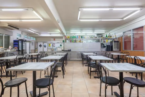 Commercial property for sale in Parets del Vallès, Barcelona, Spain 618 sq.m. No. 167144 - photo 11
