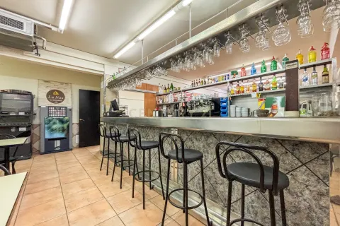 Commercial property for sale in Parets del Vallès, Barcelona, Spain 618 sq.m. No. 167144 - photo 13