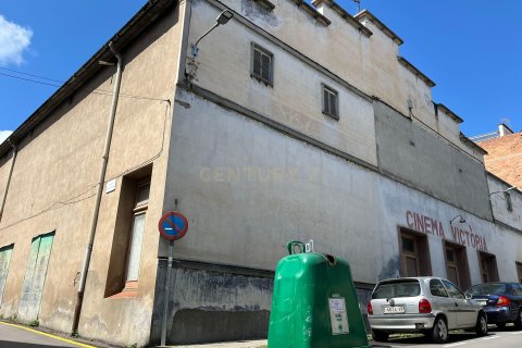 Retail store for sale in Gironella, Barcelona, Spain 910 sq.m. No. 167140 - photo 7
