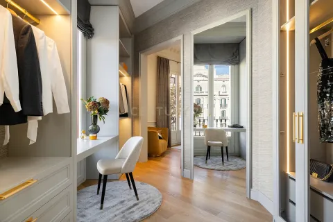 Apartamento en venta en Barcelona, España 3 dormitorios, 161 m2 No. 167143 - foto 12