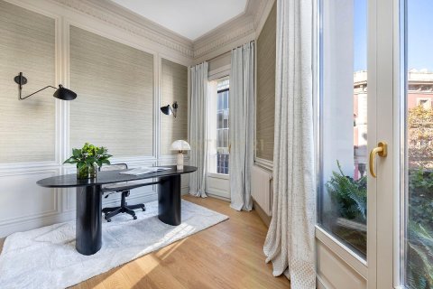Apartamento en venta en Barcelona, España 3 dormitorios, 161 m2 No. 167143 - foto 26