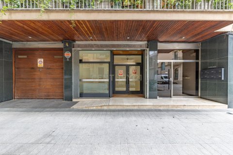 Office for sale in Sabadell, Barcelona, Spain 574 sq.m. No. 167141 - photo 4