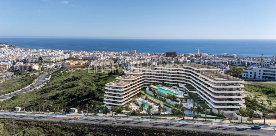Takvåning i Estepona, Malaga, Spanien 2 sovrum, 68 kvm. Nr. 149278