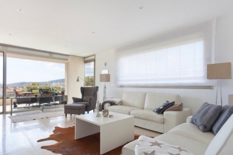 Apartamento en alquiler en Palma de Mallorca, Mallorca, España 3 dormitorios, 144 m2 No. 149272 - foto 4