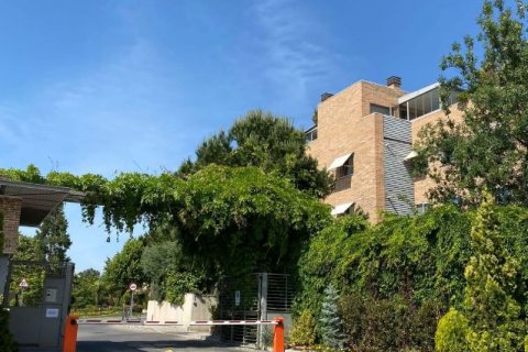 Appartamento in vendita Madrid, Spagna 2 camere da letto, 121 mq. N° 76223 - foto 8