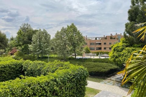 Appartamento in vendita Madrid, Spagna 2 camere da letto, 121 mq. N° 76223 - foto 9