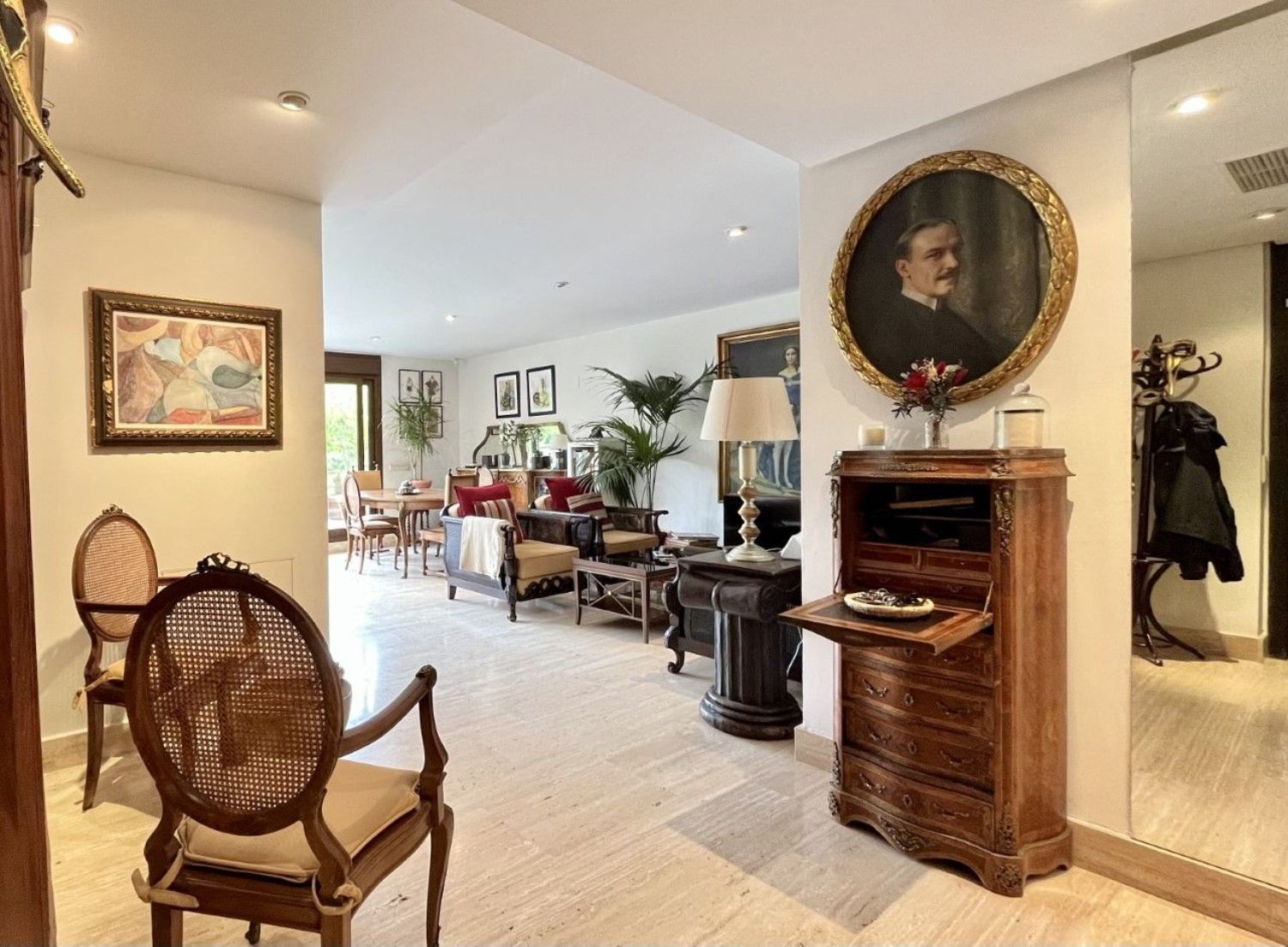 Appartamento a Madrid, Spagna 2 camere da letto, 102 mq. N° 76221