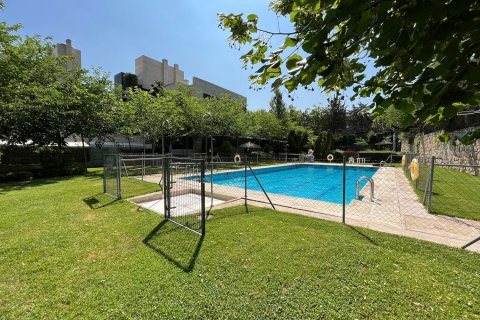 Apartment for sale Madrid, Spain 2 bedrooms, 102 sq.m. No. 76221 - photo 1