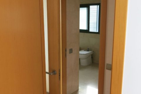 Apartment for sale Madrid, Spain 2 bedrooms, 112 sq.m. No. 76225 - photo 10