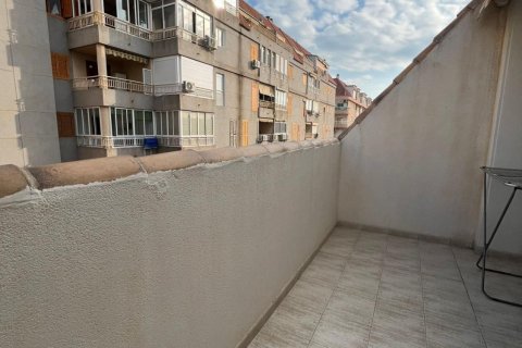 Penthouse for sale in Torrevieja, Alicante, Spain 1 bedroom, 55 sq.m. No. 184370 - photo 14
