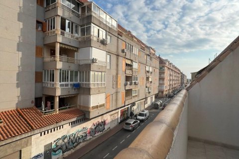 Penthouse for sale in Torrevieja, Alicante, Spain 1 bedroom, 55 sq.m. No. 184370 - photo 16