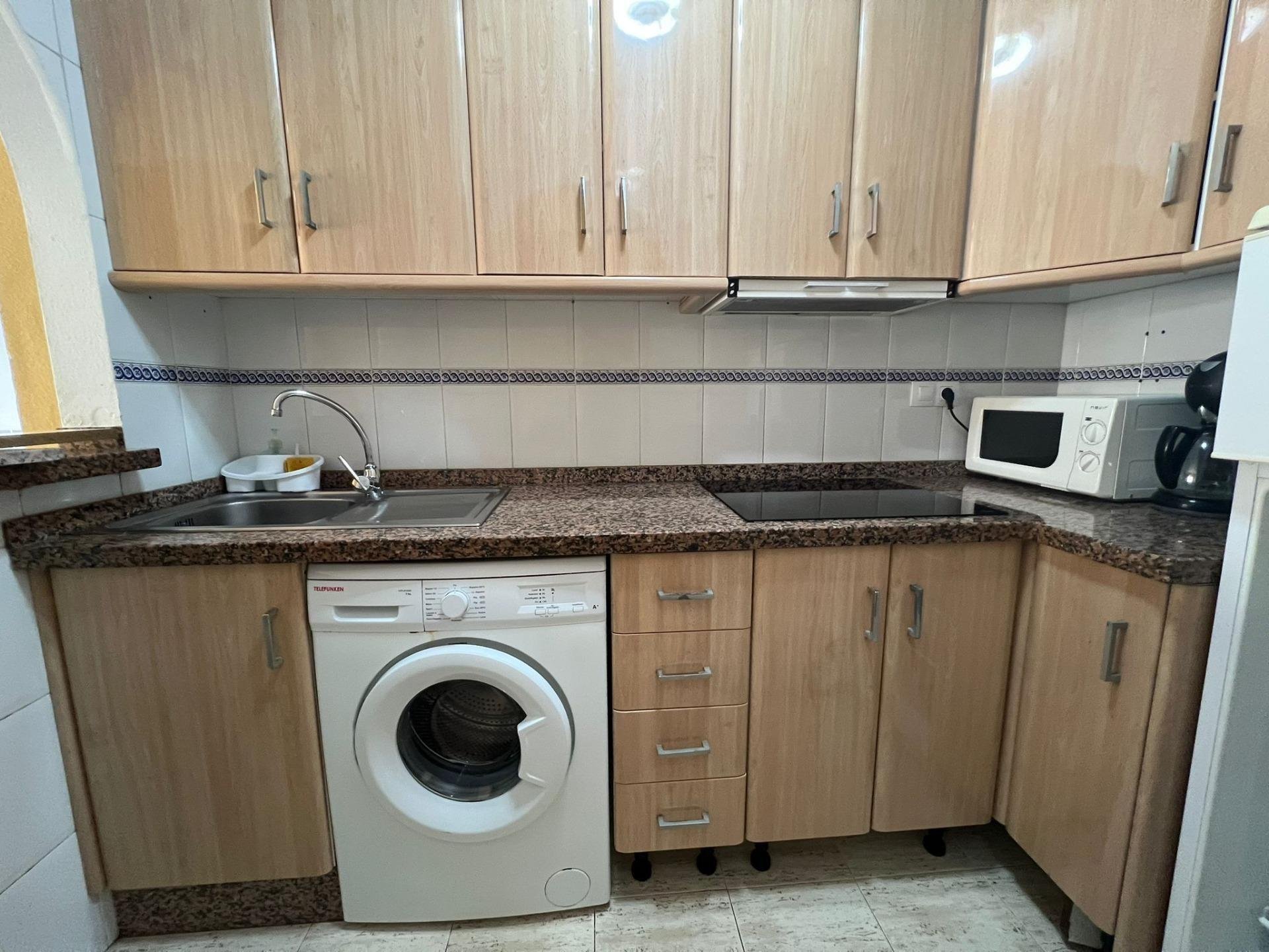 Takvåning i Torrevieja, Alicante, Spanien 1 sovrum, 55 kvm. Nr. 184370