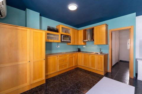 Продажа квартиры в Торревьеха, Аликанте, Испания 1 спальня, 51м2 №184366 - фото 16