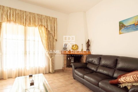 Villa à vendre à Tamariu, Girona, Espagne, 4 chambres, 252 m2 No. 177186 - photo 7