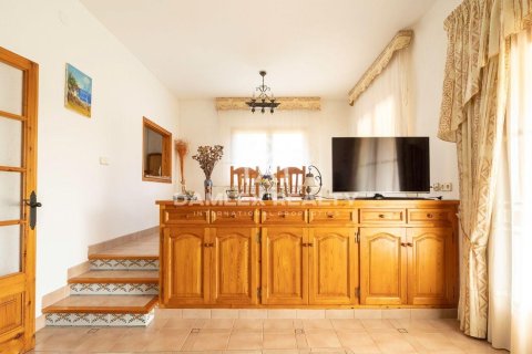 Villa à vendre à Tamariu, Girona, Espagne, 4 chambres, 252 m2 No. 177186 - photo 6