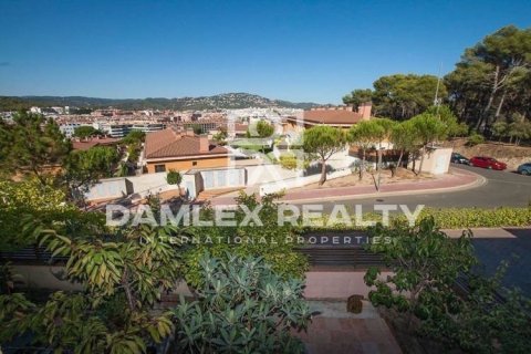 Townhouse à vendre à Lloret de Mar, Girona, Espagne, 6 chambres, 211 m2 No. 177184 - photo 29