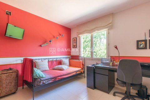 Продажа виллы в Калонже, Герона, Испания 5 спален, 413м2 №177185 - фото 26