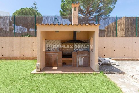 Продажа виллы в Калонже, Герона, Испания 5 спален, 413м2 №177185 - фото 10
