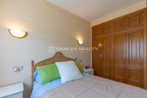 Продажа виллы в Калонже, Герона, Испания 5 спален, 413м2 №177185 - фото 24