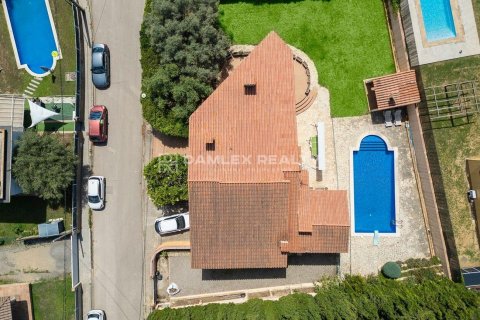 Продажа виллы в Калонже, Герона, Испания 5 спален, 413м2 №177185 - фото 4