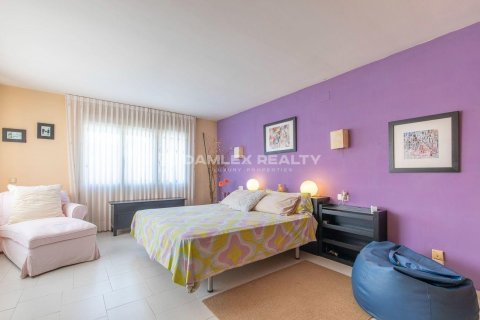 Продажа виллы в Калонже, Герона, Испания 5 спален, 413м2 №177185 - фото 29