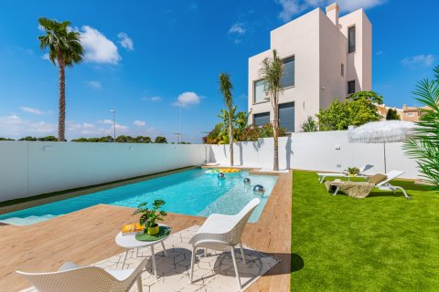 Villa à vendre à Ciudad Quesada, Alicante, Espagne, 4 chambres, 244 m2 No. 190803 - photo 5