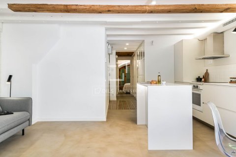 Huoneisto myytävänä Barcelona, Espanja, 2 makuuhuonetta, 66 m2 No. 192743 - kuva 9