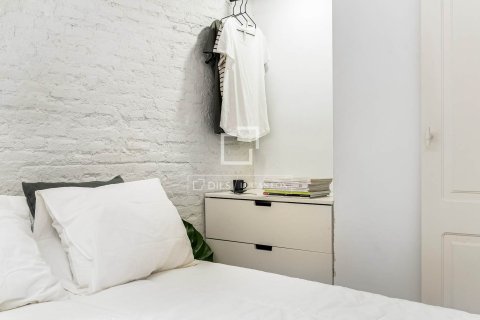 Huoneisto myytävänä Barcelona, Espanja, 2 makuuhuonetta, 66 m2 No. 192743 - kuva 25